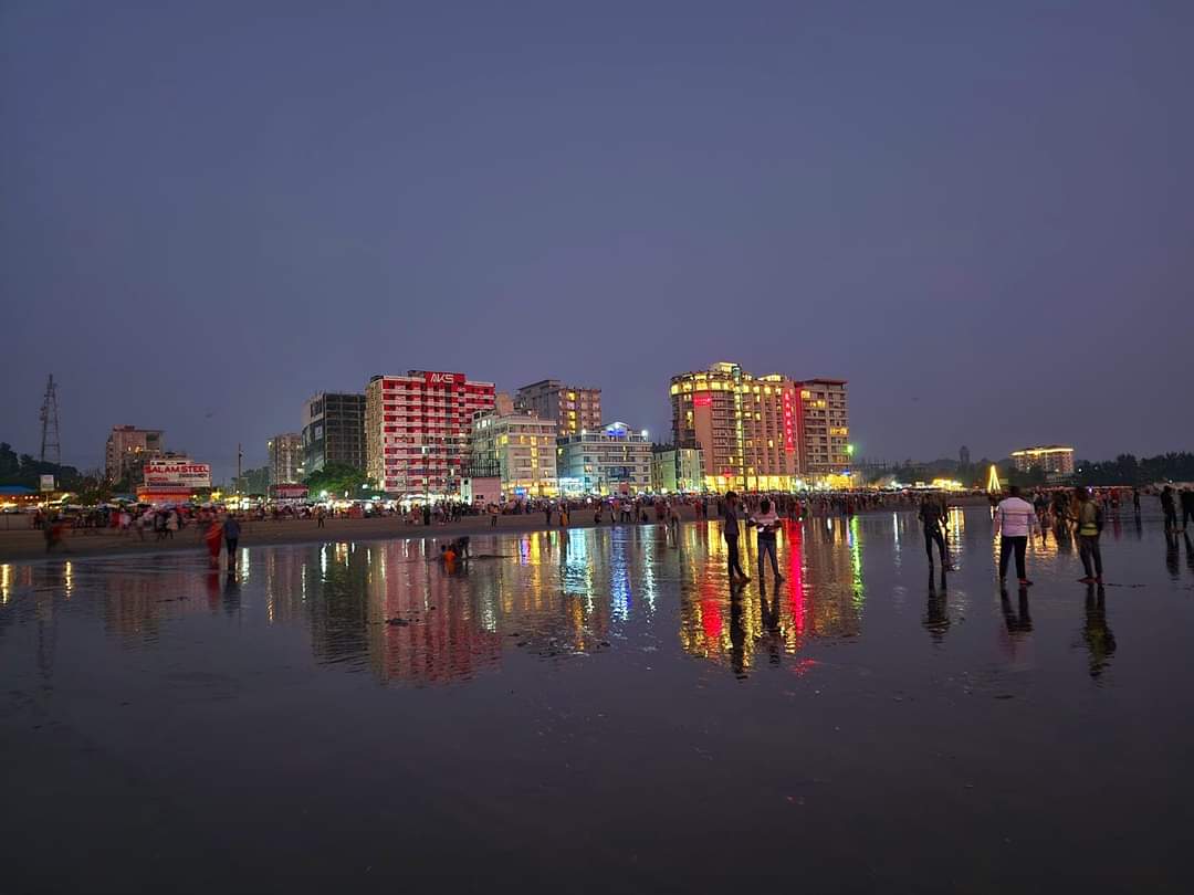 Shimanto Shambhar Shopping Complex,Dhanmondi 2 Dhaka.